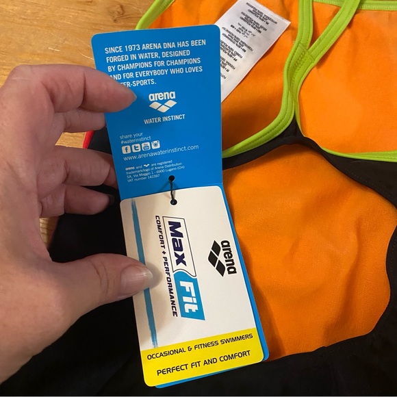 Arena Swimsuit, US 24, F 8-9 - Picture 6 of 9